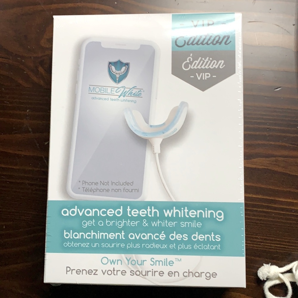 Mobile white advanced teeth whitening device